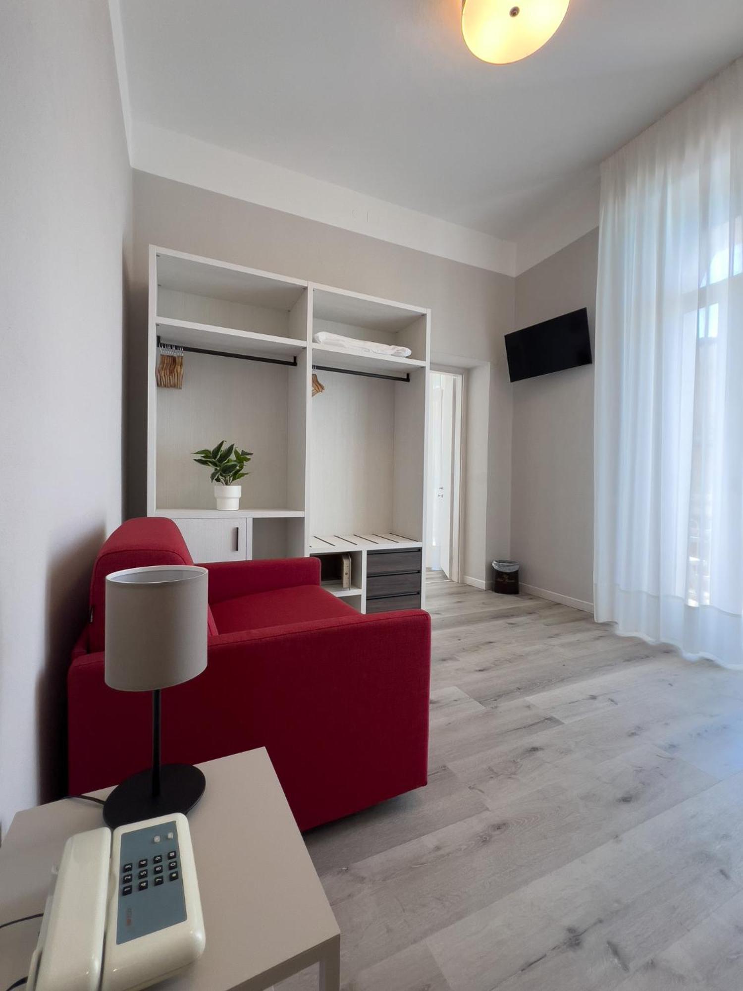 Hotel Benacus ตอร์รีเดลเบนาโก ภายนอก รูปภาพ
